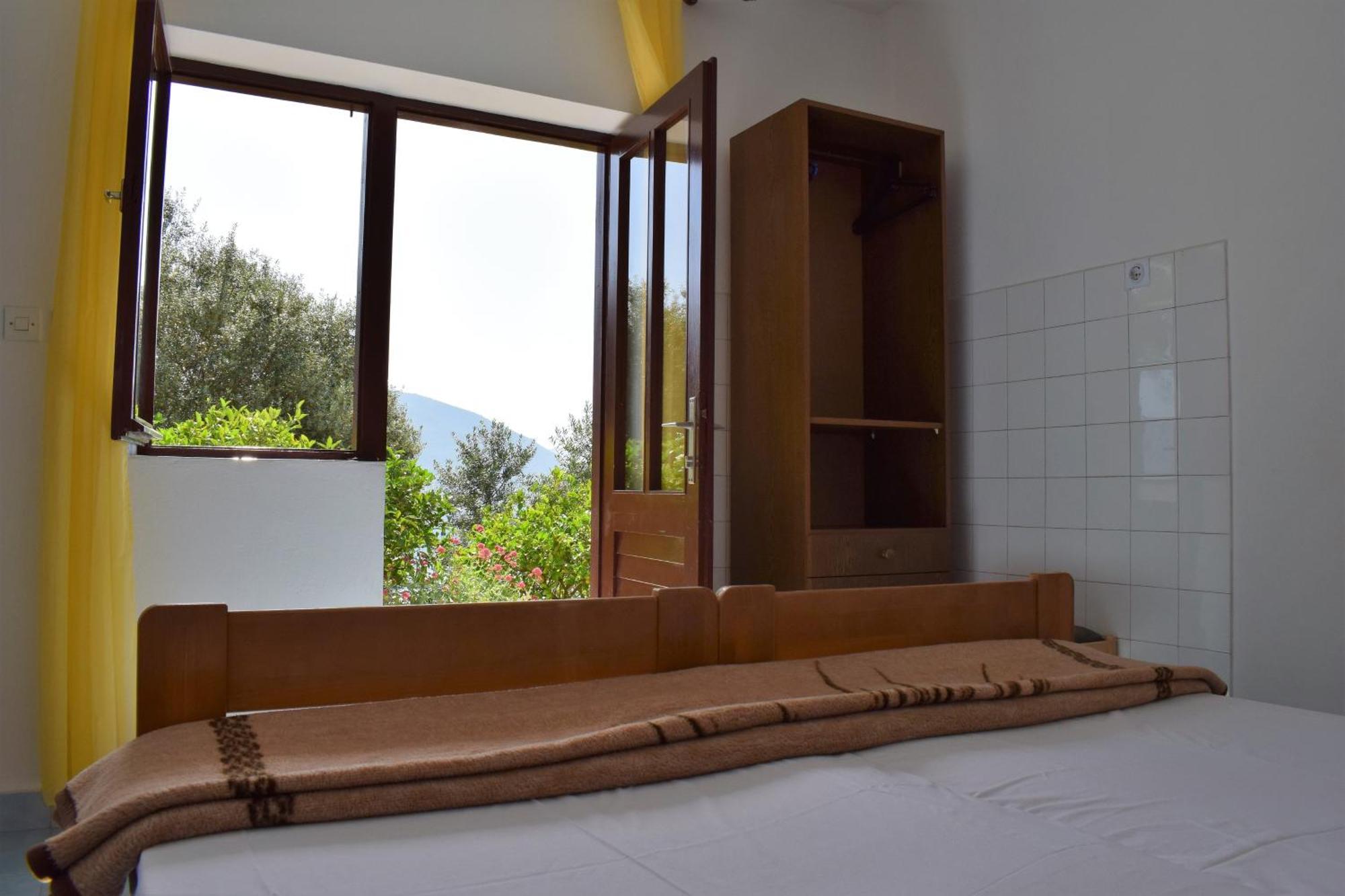 Apartments By The Sea Kabli, Peljesac - 10225 Brijesta Стая снимка