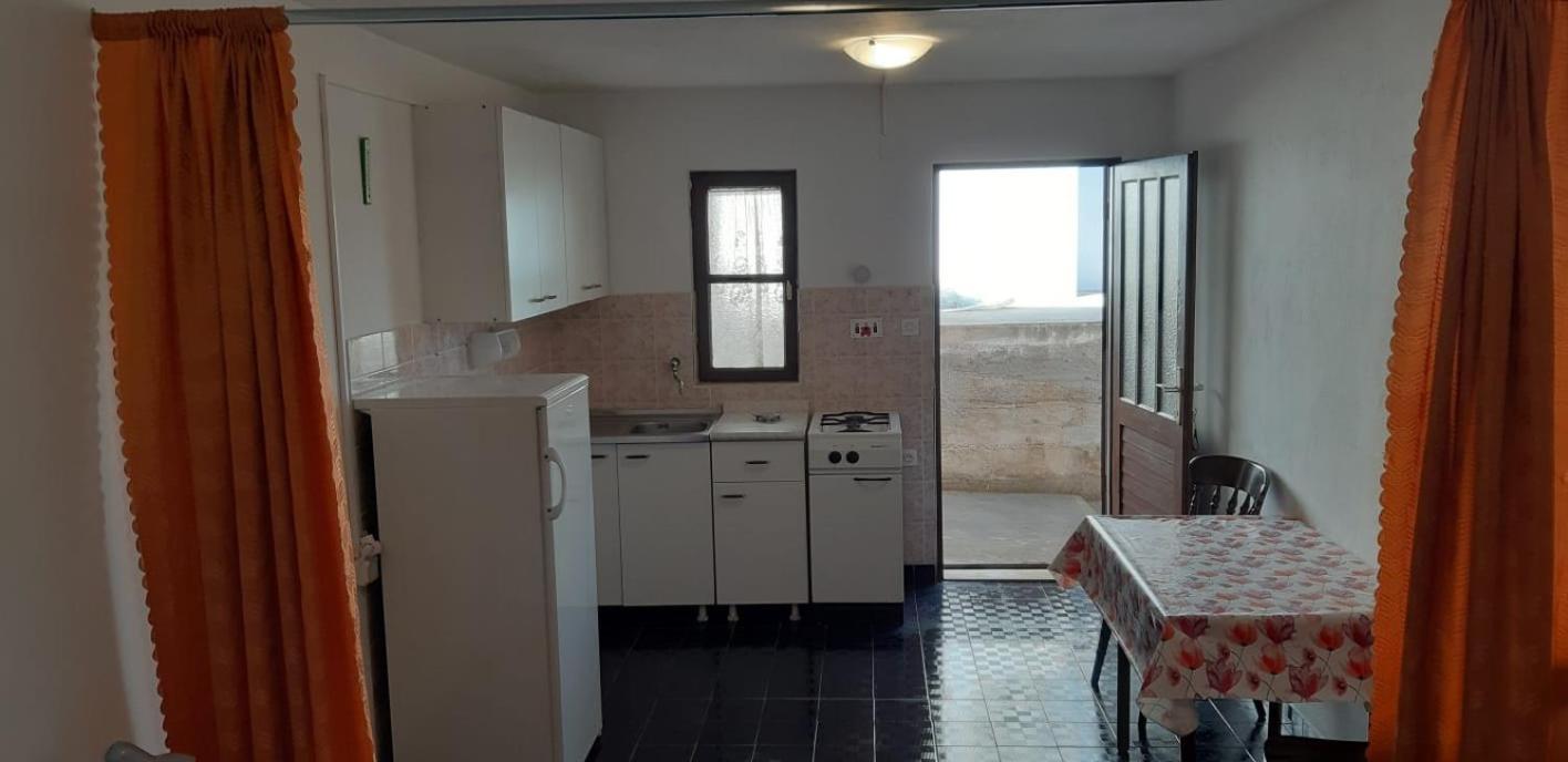 Apartments By The Sea Kabli, Peljesac - 10225 Brijesta Стая снимка